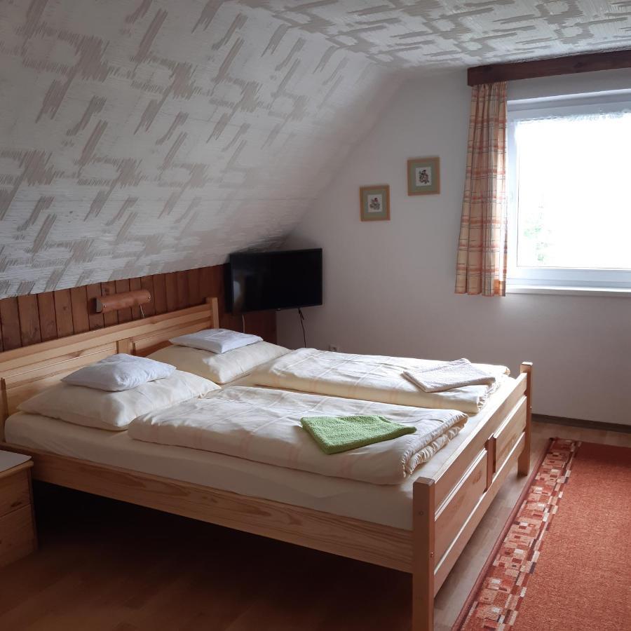 Pension Kristyna Kasperske Hory Extérieur photo
